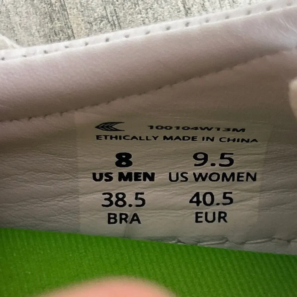 Cariuma sustainably made